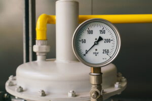 boiler-with-pressure-gauge 